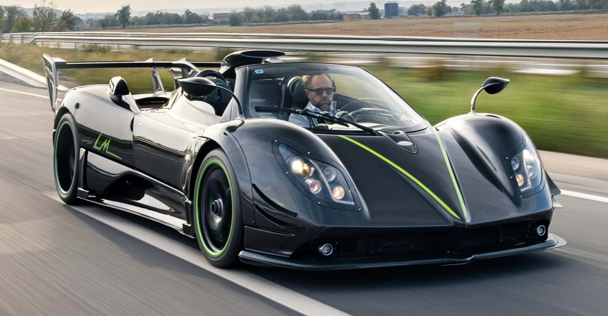 coleccion autos messi pagani zonda roadster