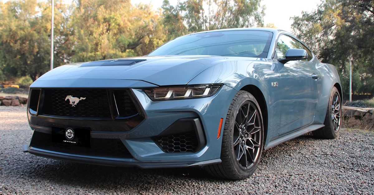 Ford Mustang 2024 Test drive