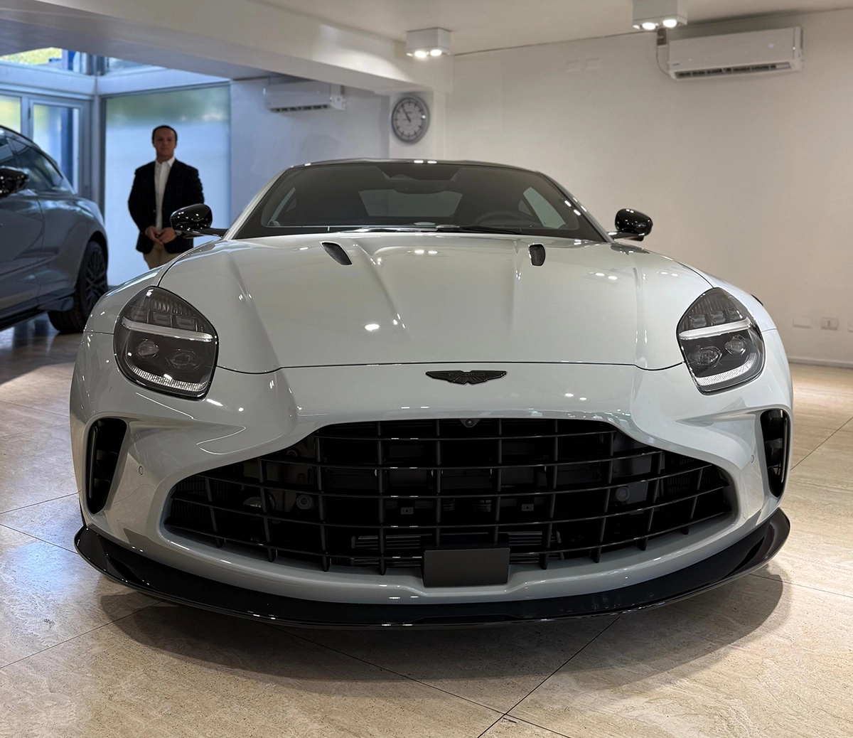 Aston Martin Vantage