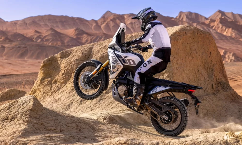 VOGE DS800X Rally