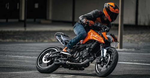 KTM DUKE 250