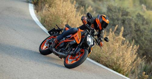 KTM DUKE 390